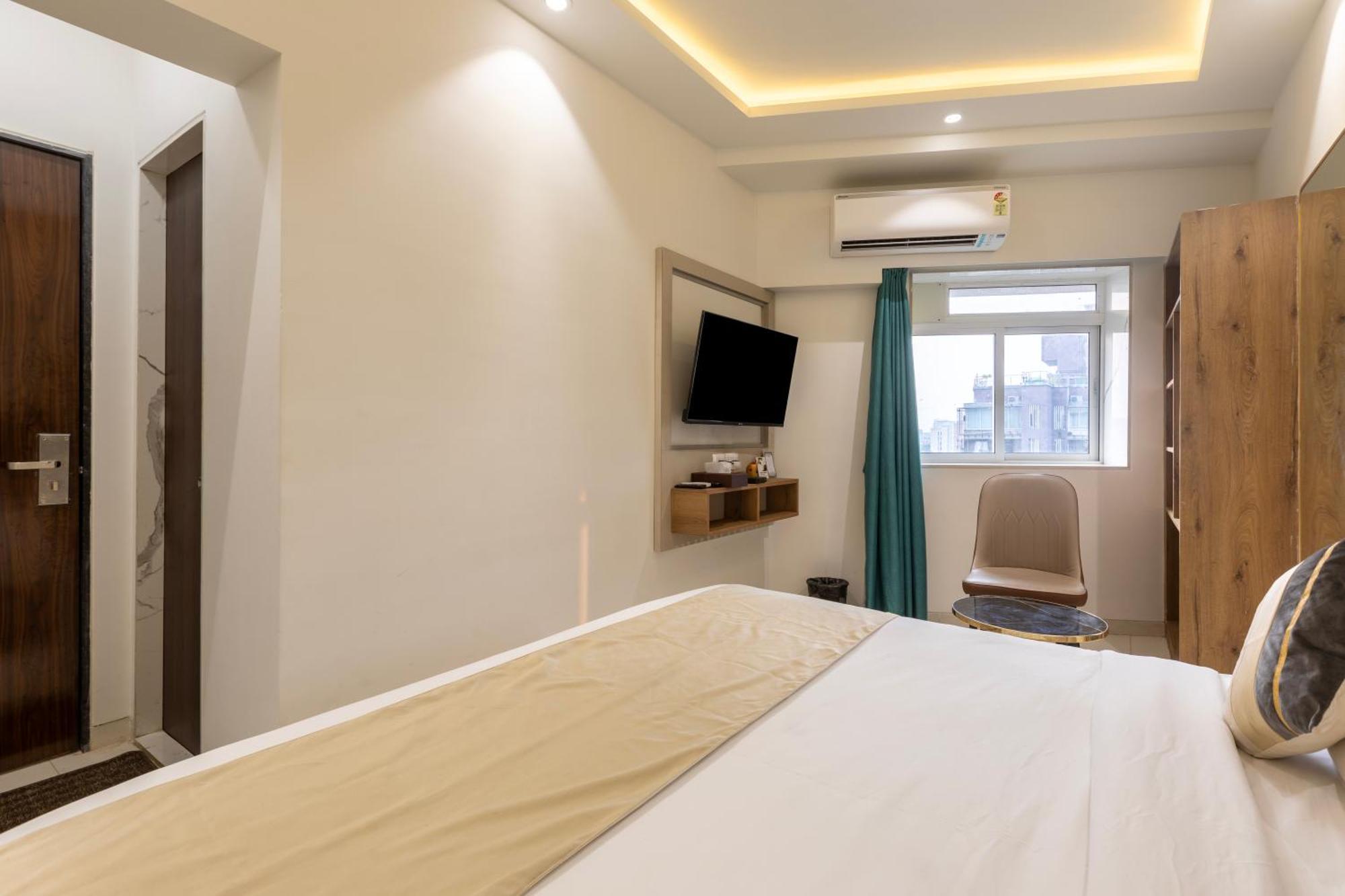 The Orion Premium Suites มุมไบ ภายนอก รูปภาพ