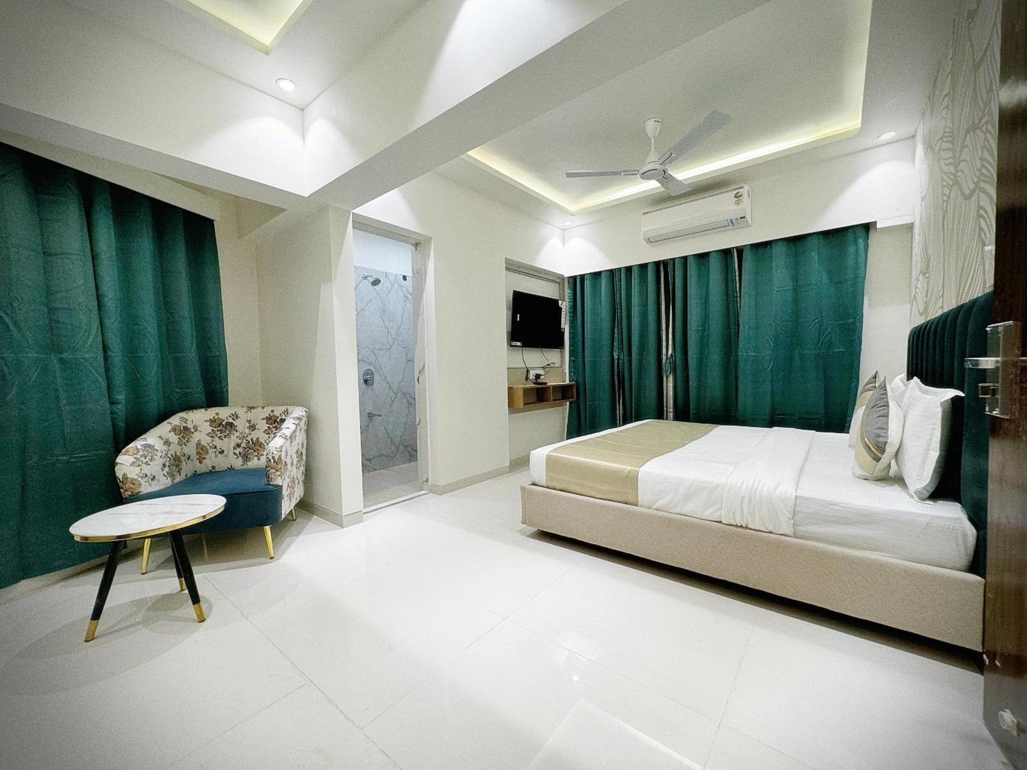 The Orion Premium Suites มุมไบ ภายนอก รูปภาพ