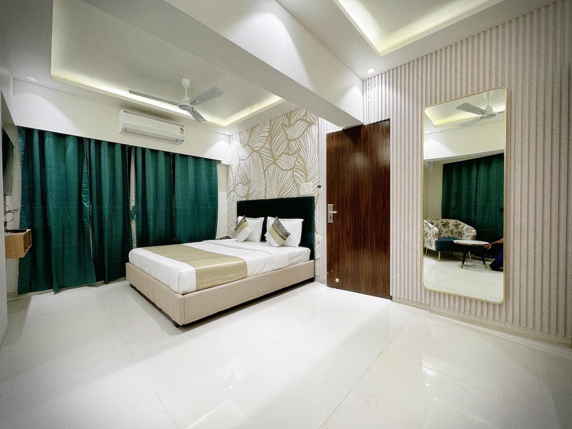 The Orion Premium Suites มุมไบ ภายนอก รูปภาพ
