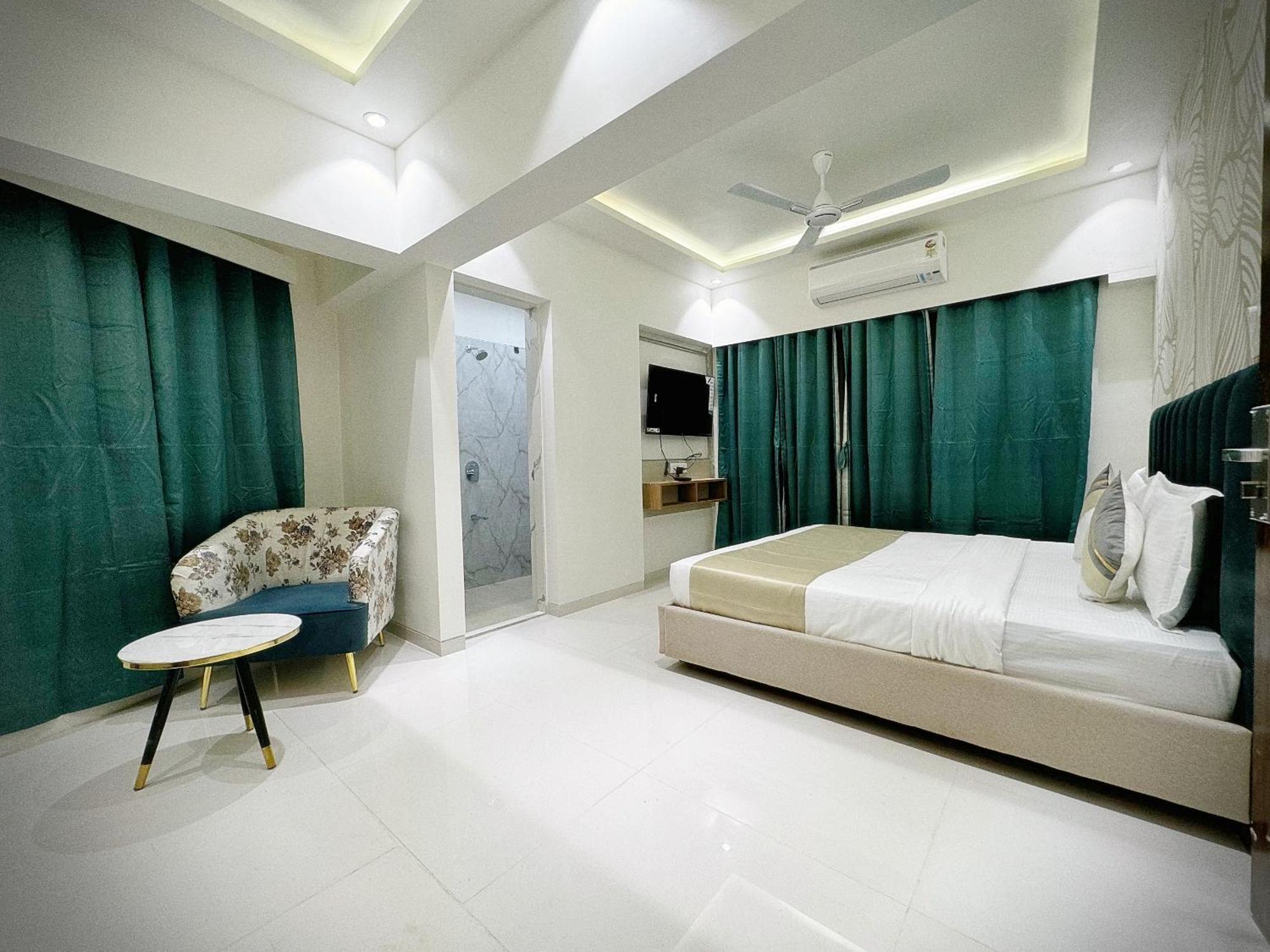 The Orion Premium Suites มุมไบ ภายนอก รูปภาพ
